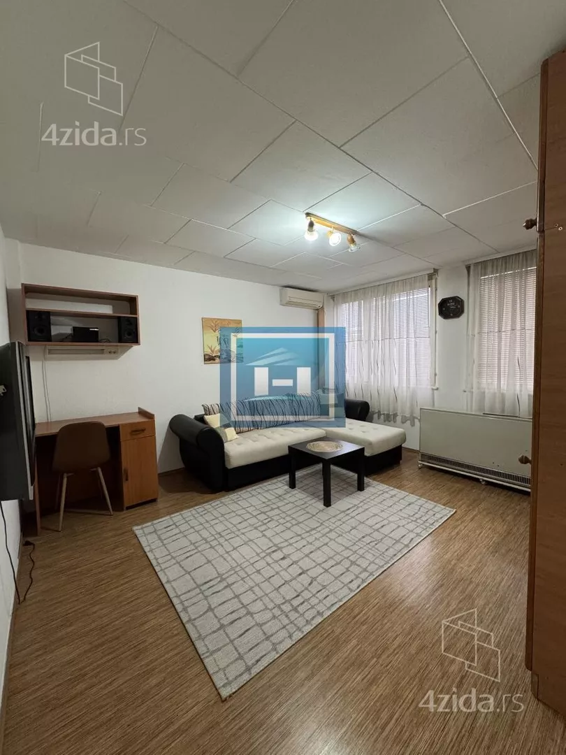 Квартира · 35 m² · Ćuprija