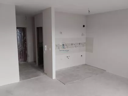 Železnik | 4zida.rs