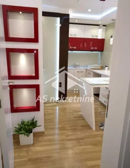 Hadžipopovac | 4zida.rs