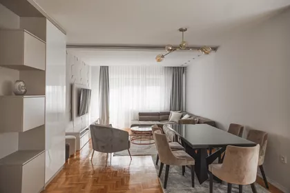 Teslino Naselje | 4zida.rs