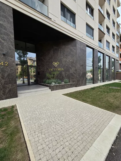 Bulevar Vuka Karadžića 42 | 4zida.rs