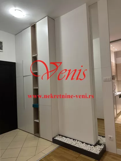 Novosadskog sajma | 4zida.rs