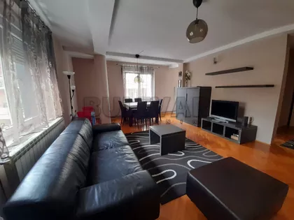 Stojana Novakovića | 4zida.rs