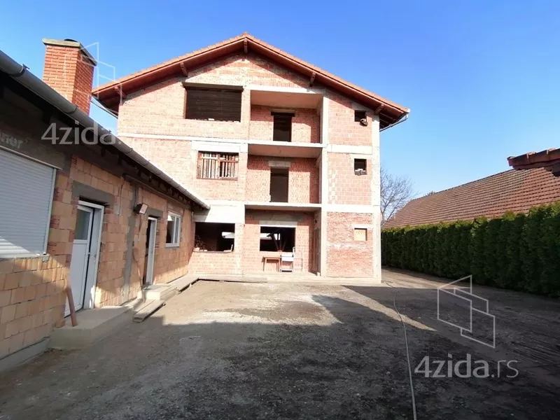 Kuća | 4zida