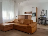 Politika, Stari Grad opština, Beograd | 4zida.rs