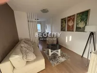 Železnička stanica, Banatić, Gradske lokacije, Novi Sad | 4zida.rs