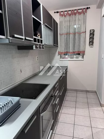 Janka Čmelika | 4zida.rs