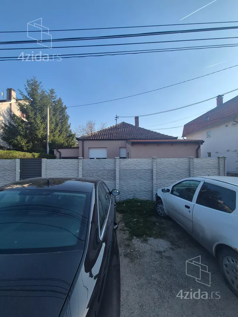 3-etažna kuća | 4zida