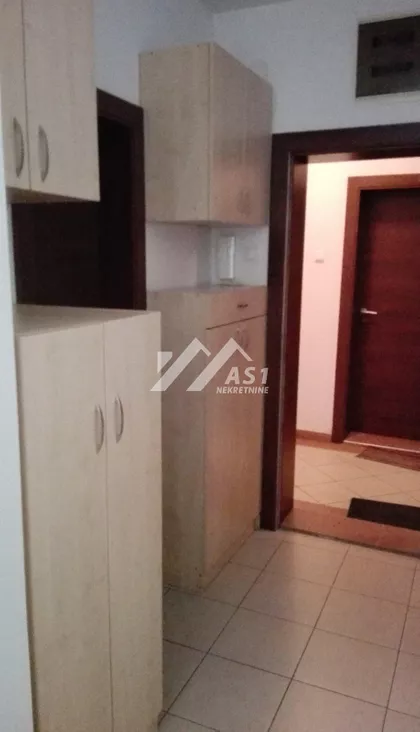 Janka Čmelika | 4zida.rs