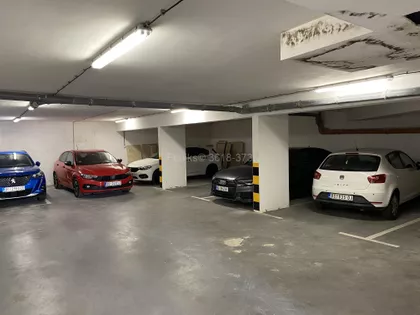 Ulcinjska | 4zida.rs