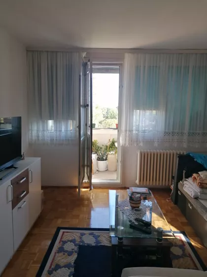 Prvomajska | 4zida.rs