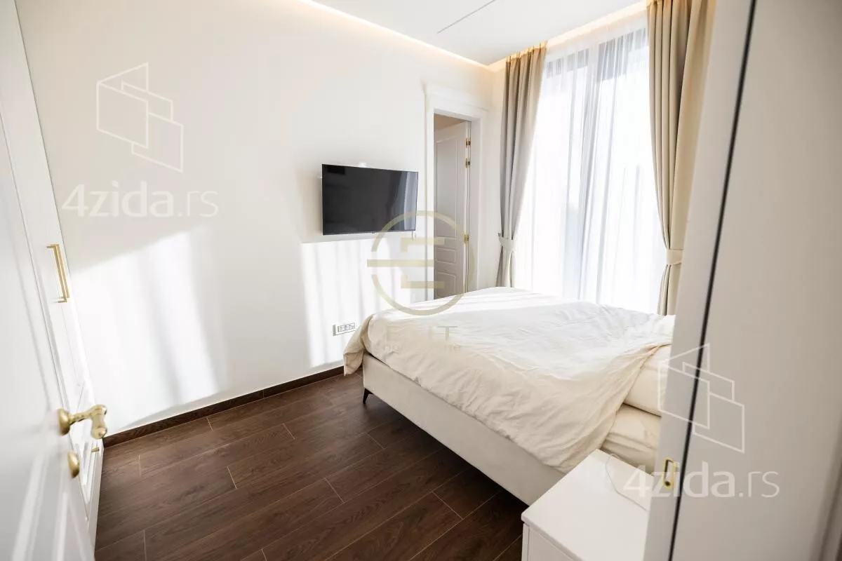 Petosoban stan | 4zida