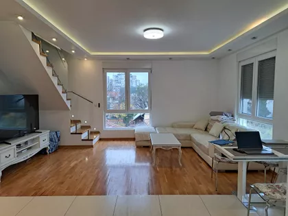 Garibaldijeva bb | 4zida.rs