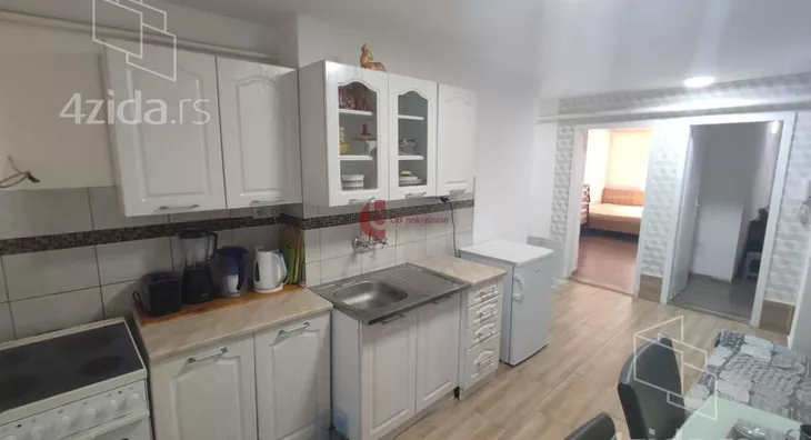 Dvosoban stan na prodaju, Kertvaroš, 45.000€, 49m² - stampaj