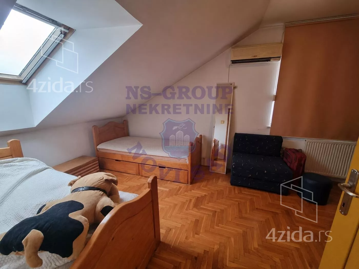 Šestosoban stan | 4zida