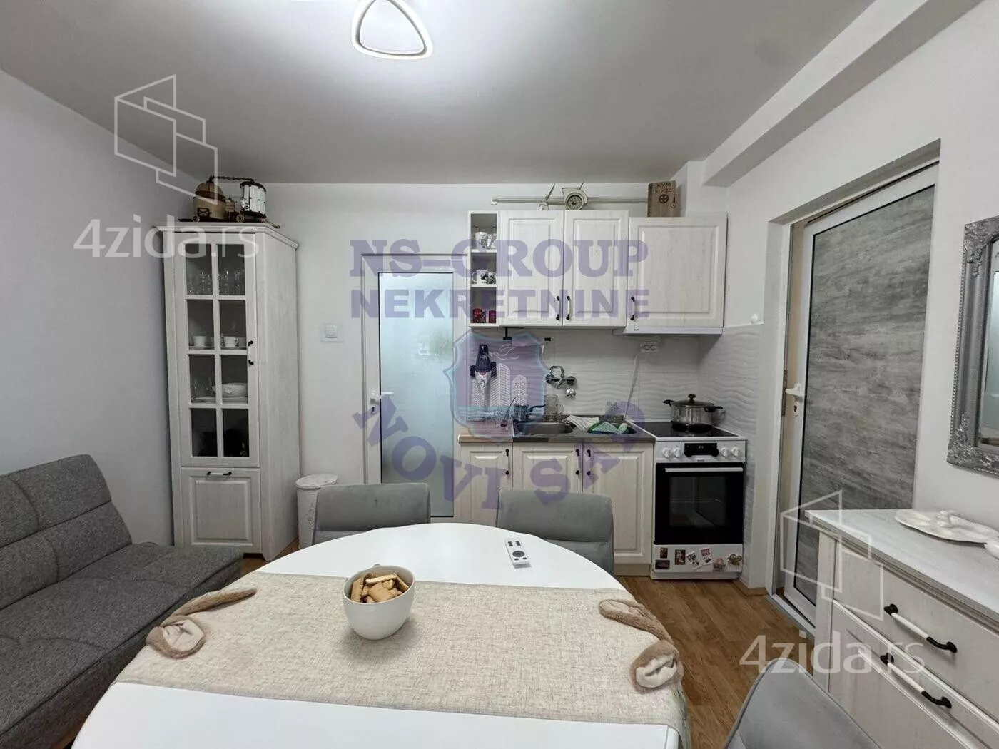 Jednosoban stan | 4zida