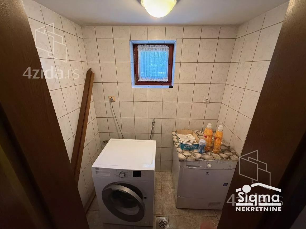 4-etažna kuća | 4zida