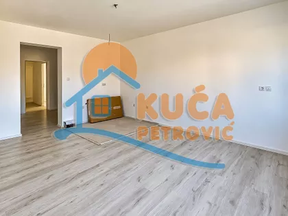 Крфска | 4zida.rs