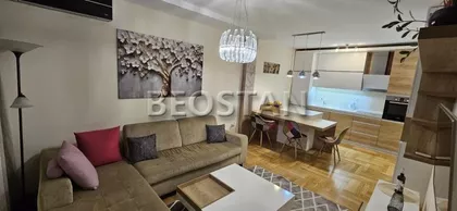 Maksima Gorkog | 4zida.rs