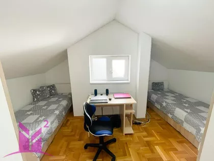 Podbara | 4zida.rs