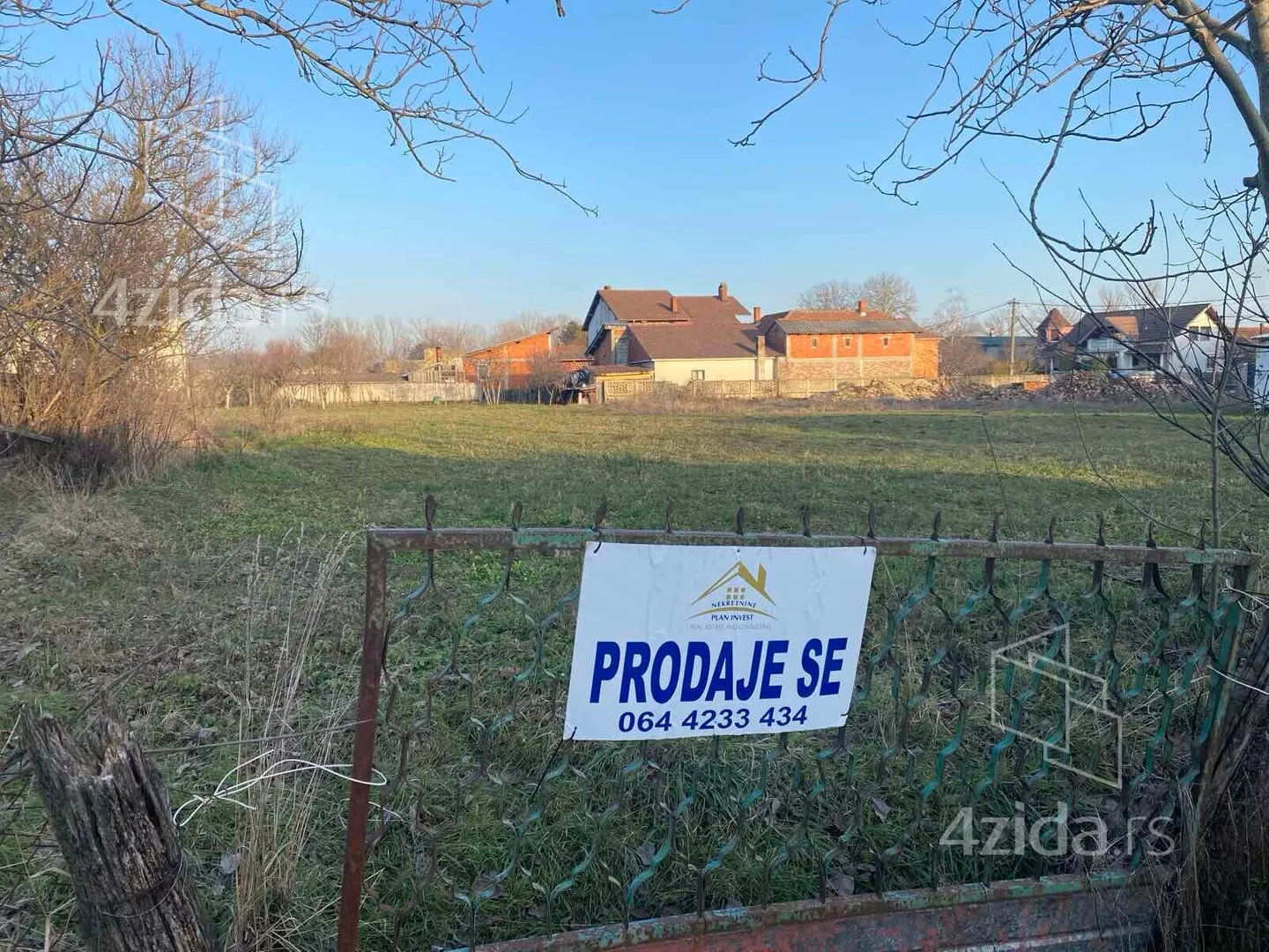 Građevinsko zemljište | 4zida