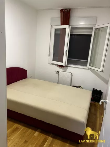 BATE BRKIĆA | 4zida.rs