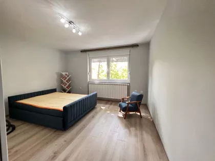 Teslino Naselje | 4zida.rs