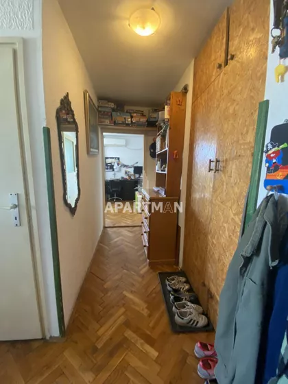 Ustanička | 4zida.rs
