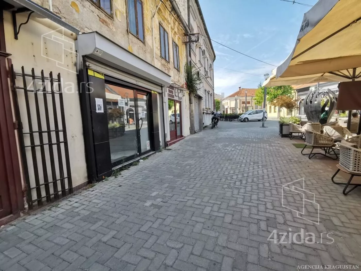 Poslovni prostor | 4zida
