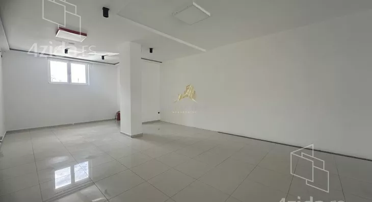 Lokal | 4zida