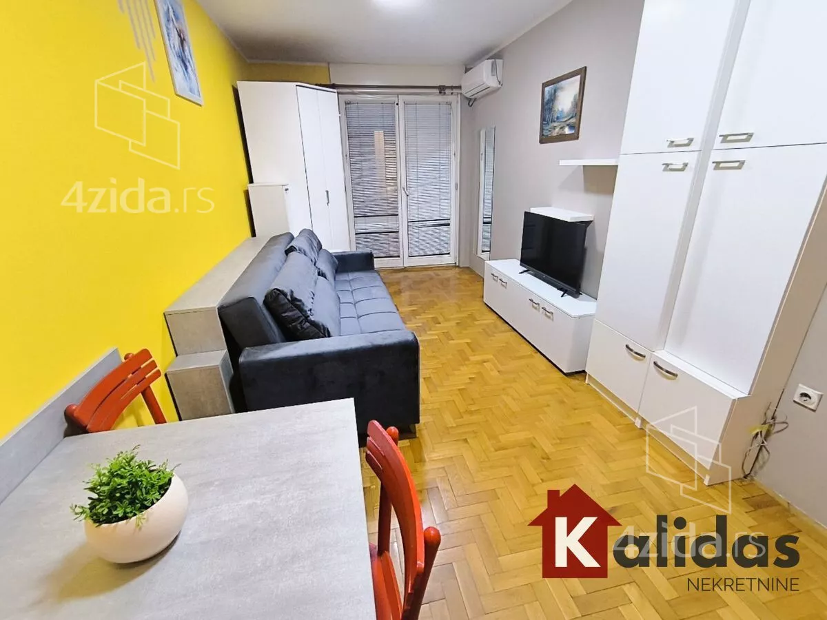 Garsonjera | 4zida