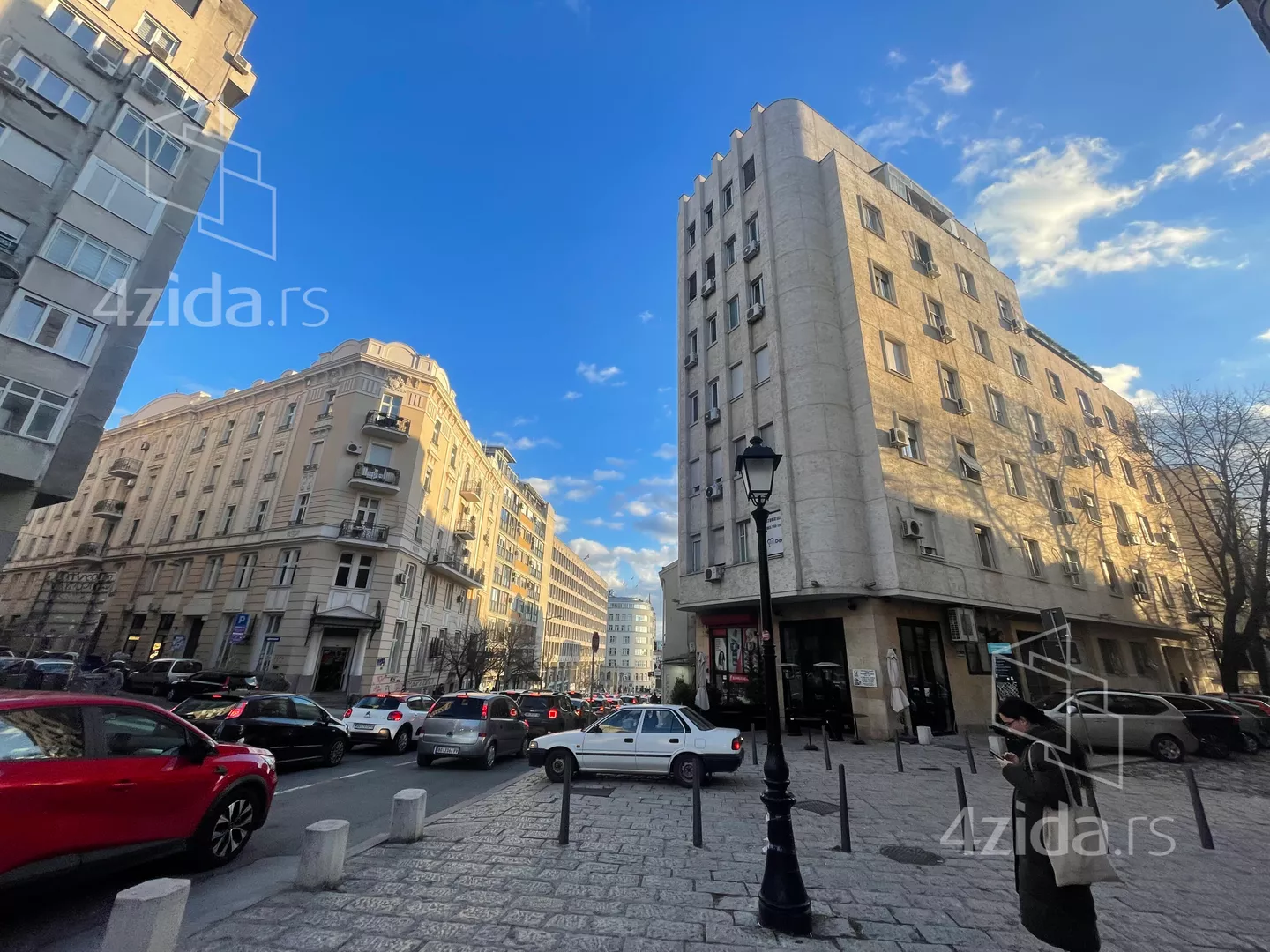 Petosoban stan | 4zida