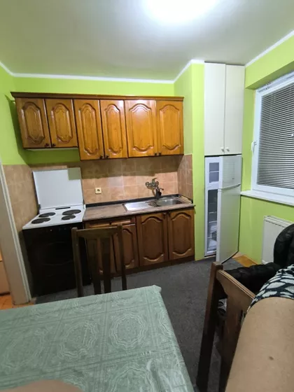 Zmaj Jovina | 4zida.rs