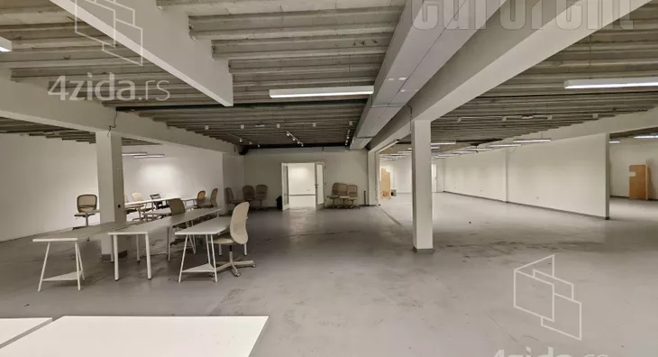 Poslovni prostor | 4zida