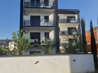 Ledine, Surčin opština, Beograd | 4zida.rs