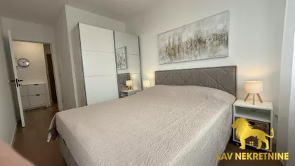 HEROJA PINKIJA | 4zida.rs