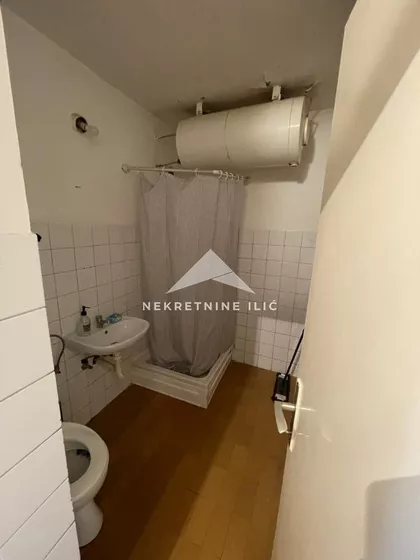 Bagljaš | 4zida.rs