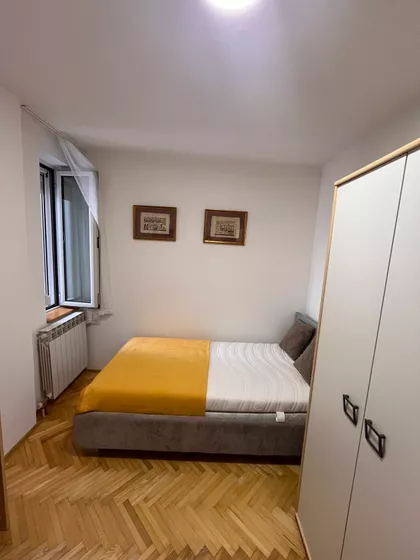 Cara Iraklija | 4zida.rs