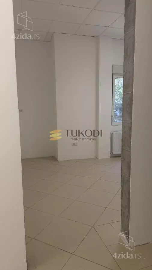 Lokal | 4zida