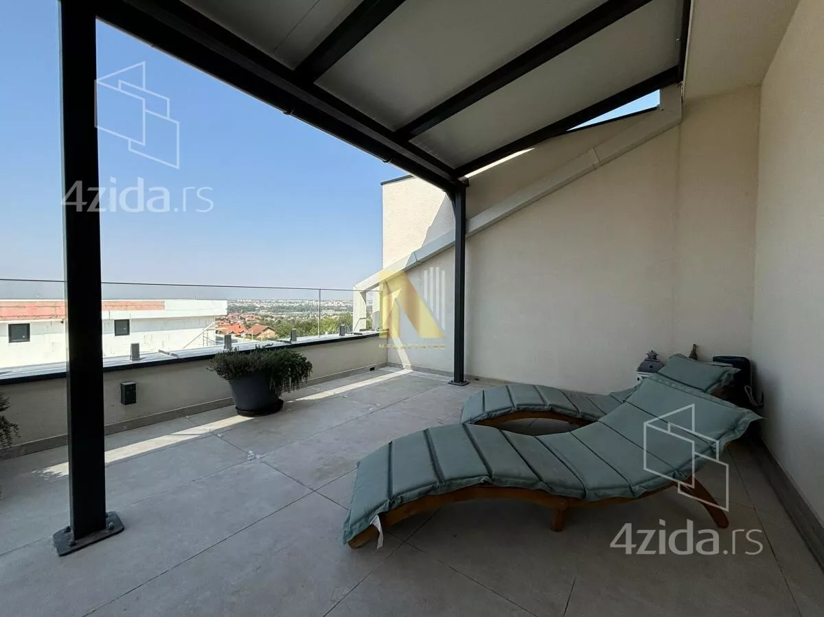 Petosoban stan | 4zida