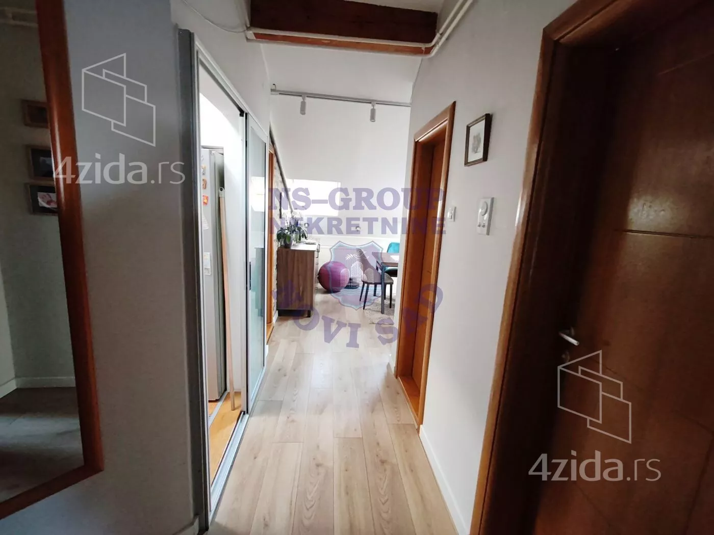 Troiposoban stan | 4zida