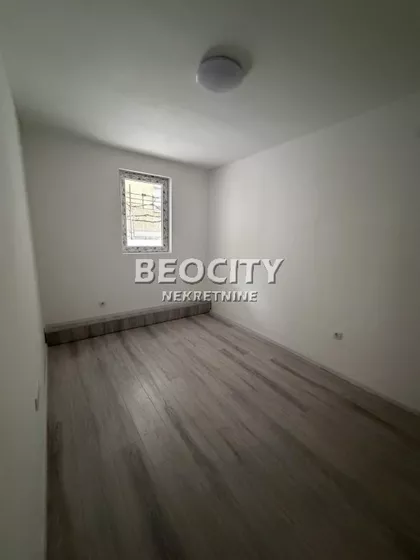 Mihajla Valtrovica | 4zida.rs