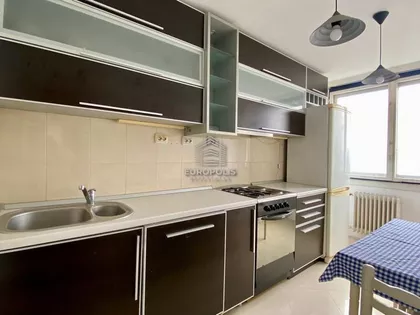 Milana Rakića | 4zida.rs