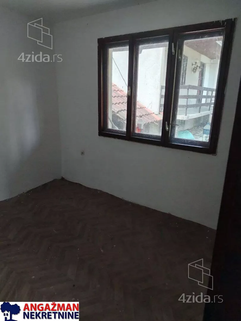 Poljoprivredno zemljište | 4zida