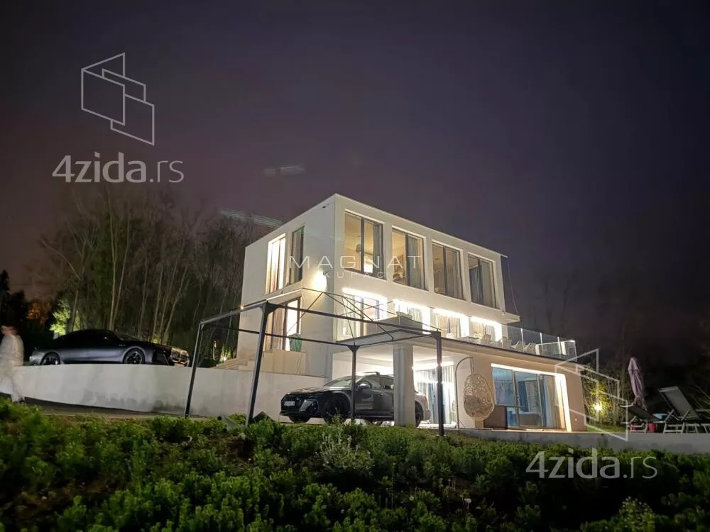 Kuća | 4zida