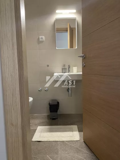 Zmaj Ognjena Vuka | 4zida.rs
