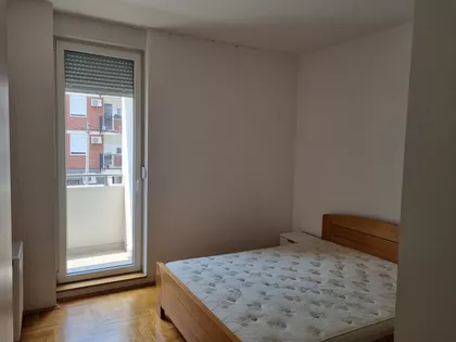 Janka Čmelika | 4zida.rs