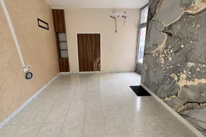 Vukov Spomenik | 4zida.rs