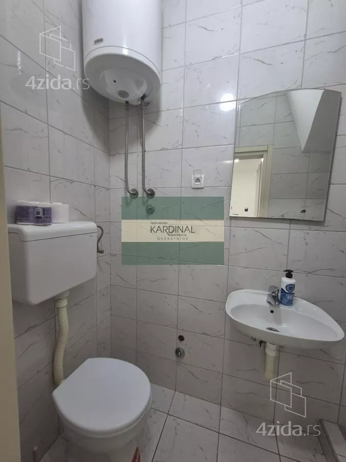 Garsonjera | 4zida
