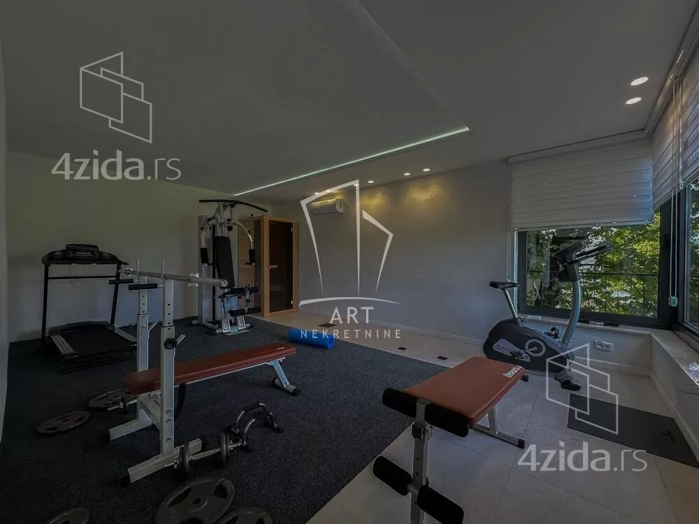 Petosoban stan | 4zida